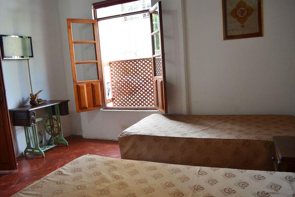 Bed and Breakfast Casa Celta à Santa Marta  Extérieur photo