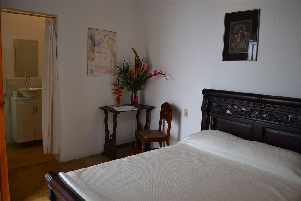 Bed and Breakfast Casa Celta à Santa Marta  Extérieur photo